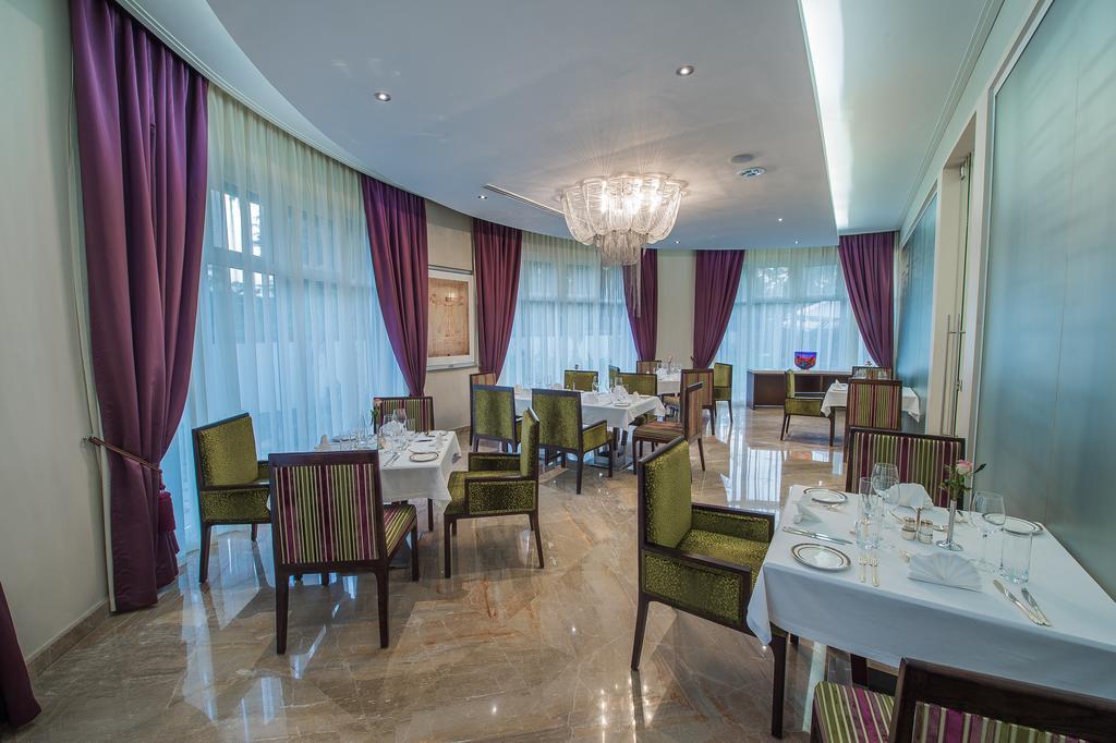 The George Hotel Lagos Exterior foto